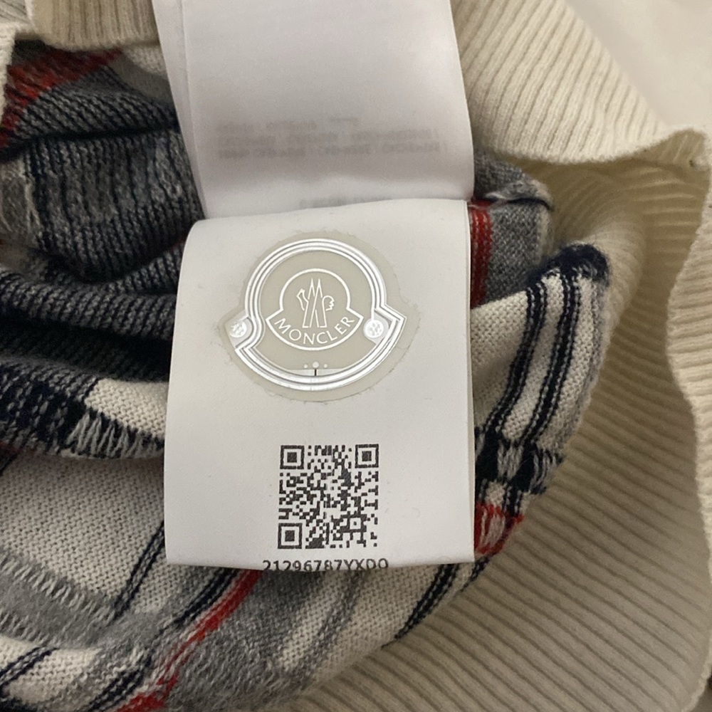 Moncler Gamme Bleu Cashmere Crewneck Sweater - Picture 7 of 9